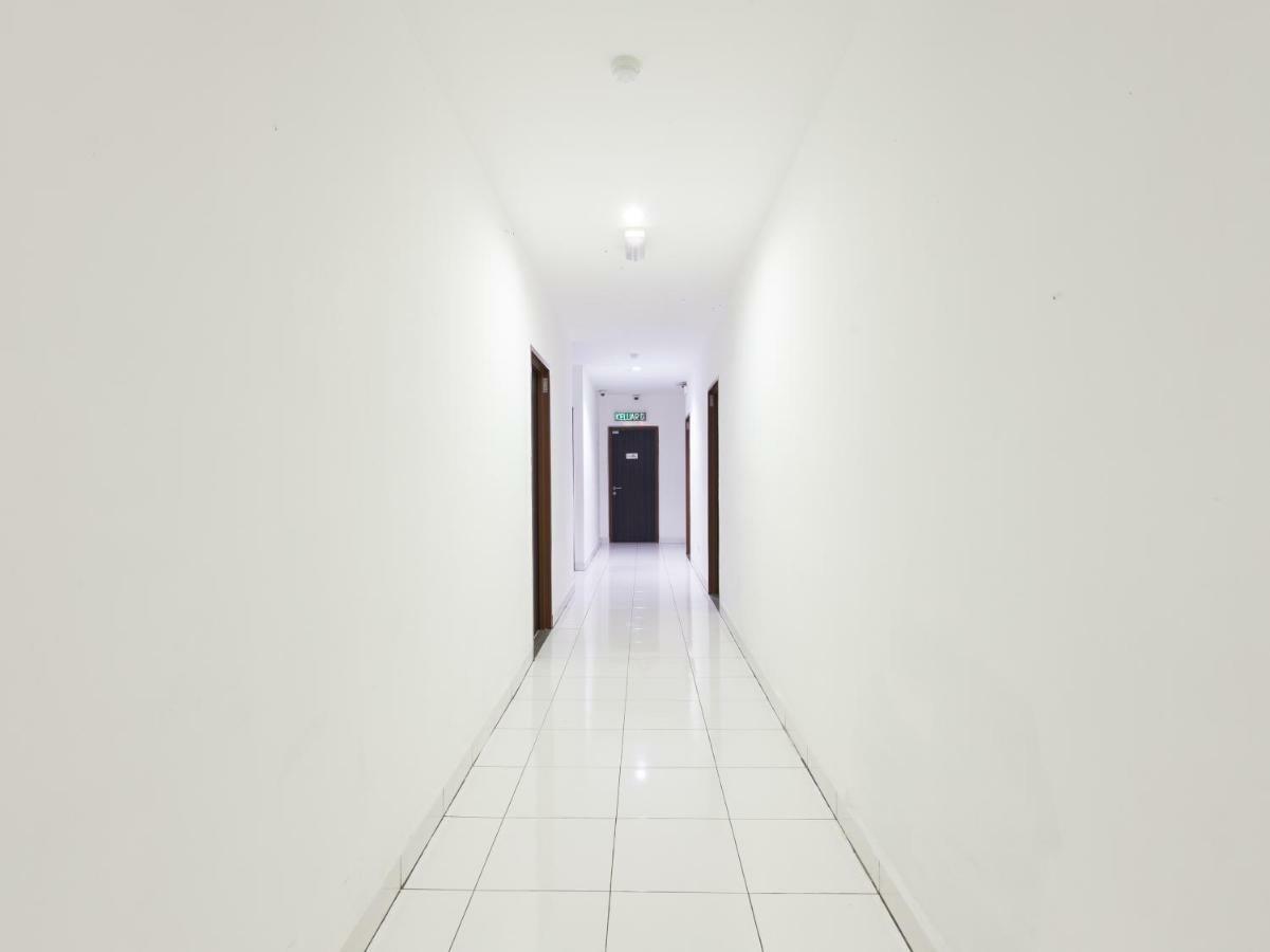 Super Oyo 1163 Hotel Pulai Ipoh Eksteriør billede