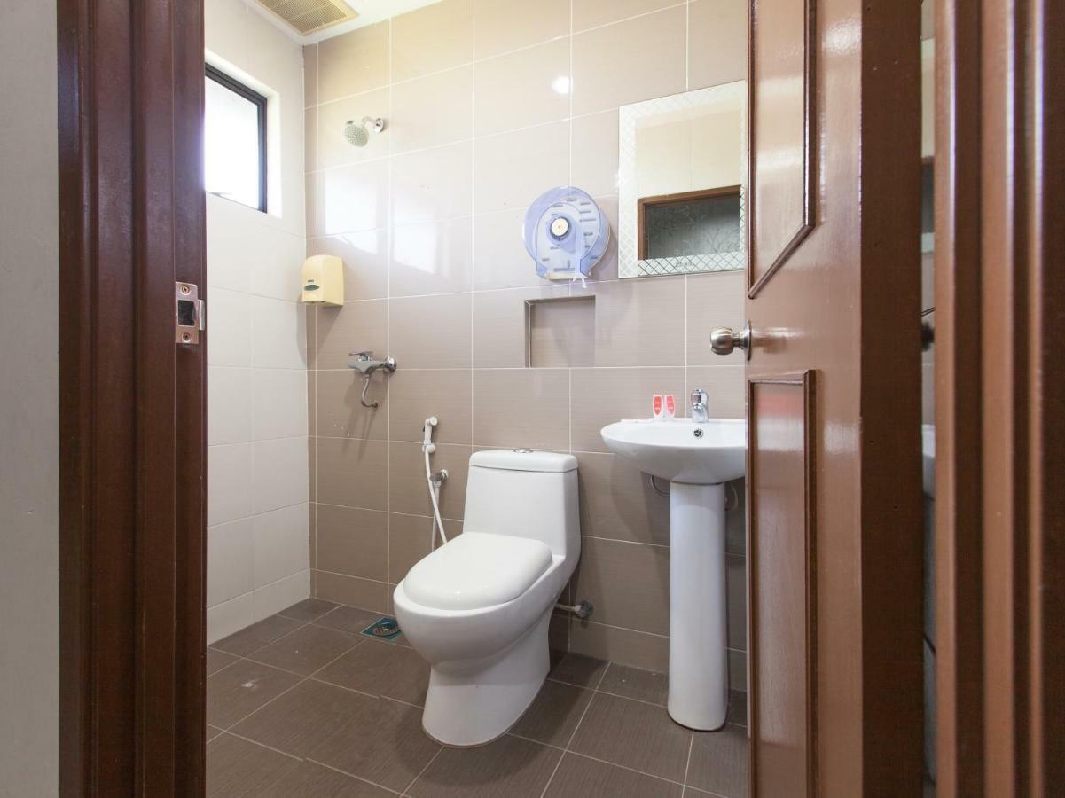 Super Oyo 1163 Hotel Pulai Ipoh Eksteriør billede