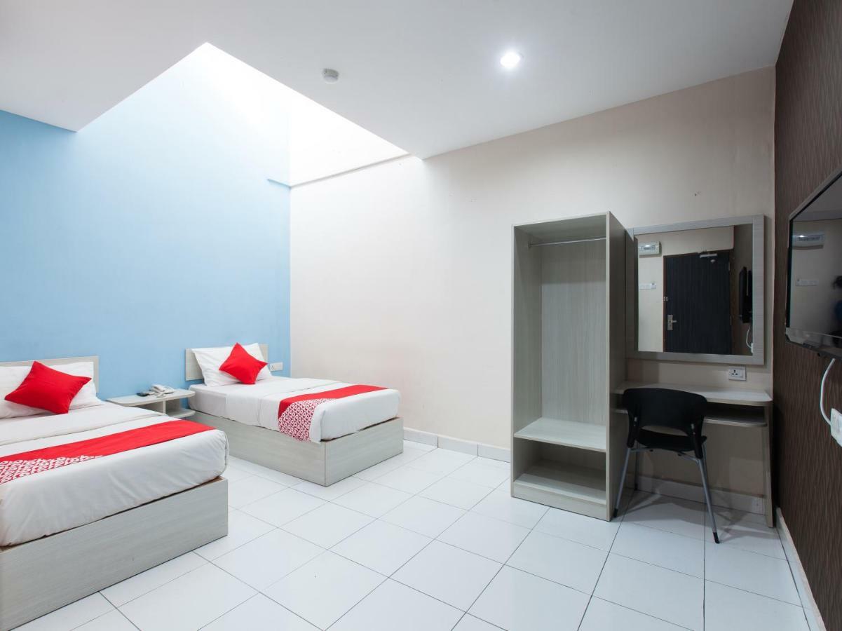 Super Oyo 1163 Hotel Pulai Ipoh Eksteriør billede